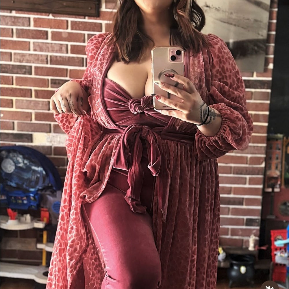 Unique Vintage Pink and White Velvet Jumpsuit with Bow Detail - Picture 2 of 2
